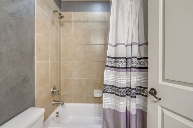 5060 Heritage Oaks Drive, Colleyville, TX 76034