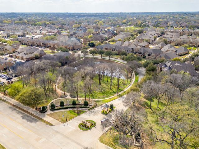 5060 Heritage Oaks Drive, Colleyville, TX 76034