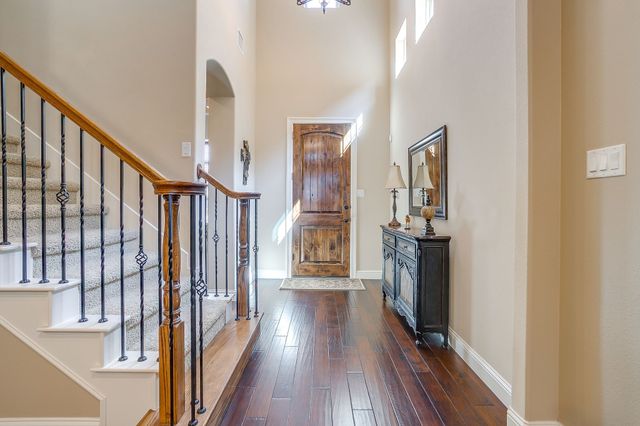 5060 Heritage Oaks Drive, Colleyville, TX 76034