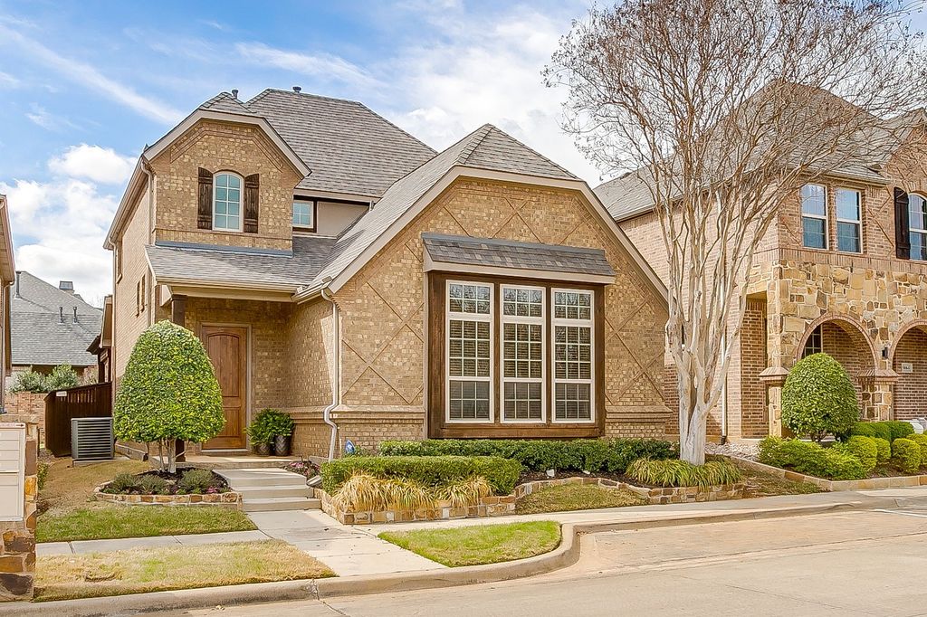 5060 Heritage Oaks Drive, Colleyville, TX 76034