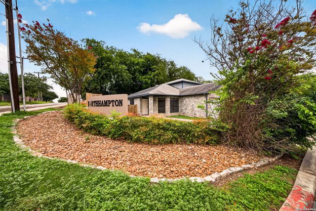 8534 Sir Galahad, San Antonio, TX 78240