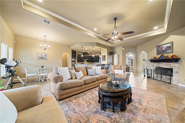 6726 Battery Park Ct, Corpus Christi, TX 78414