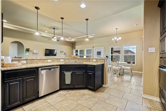6726 Battery Park Ct, Corpus Christi, TX 78414