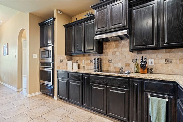 6726 Battery Park Ct, Corpus Christi, TX 78414