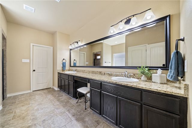 6726 Battery Park Ct, Corpus Christi, TX 78414