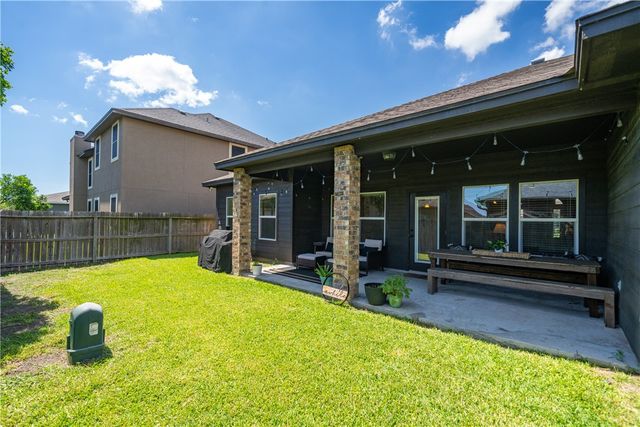 6726 Battery Park Ct, Corpus Christi, TX 78414