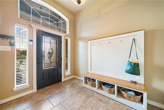 6726 Battery Park Ct, Corpus Christi, TX 78414