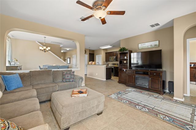 304 Quarry LN, Liberty Hill, TX 78642