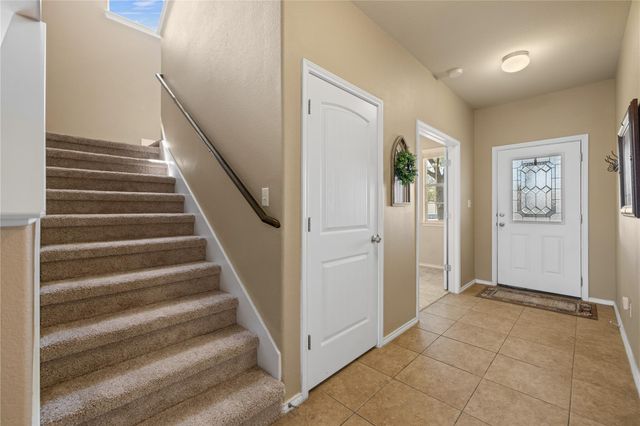 304 Quarry LN, Liberty Hill, TX 78642