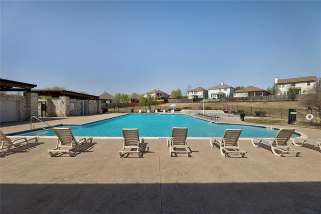 304 Quarry LN, Liberty Hill, TX 78642