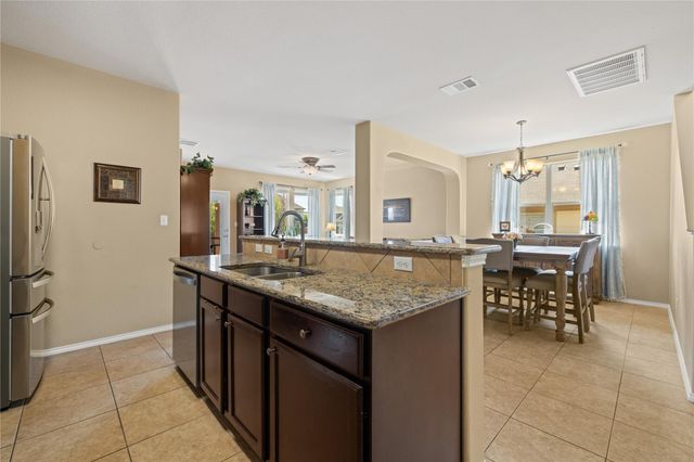 304 Quarry LN, Liberty Hill, TX 78642