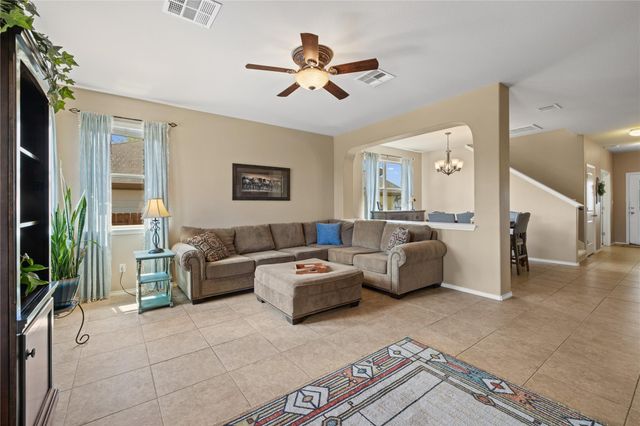 304 Quarry LN, Liberty Hill, TX 78642