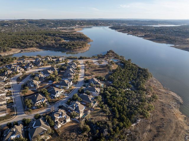 7312 Pace Ravine DR, Lago Vista, TX 78645