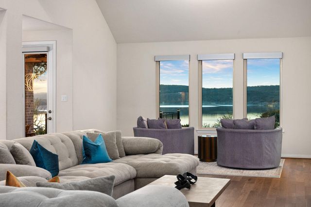 7312 Pace Ravine DR, Lago Vista, TX 78645