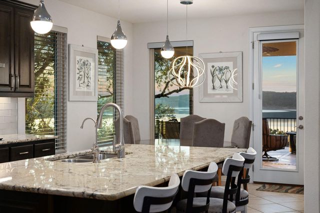 7312 Pace Ravine DR, Lago Vista, TX 78645