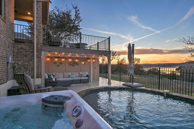 7312 Pace Ravine DR, Lago Vista, TX 78645