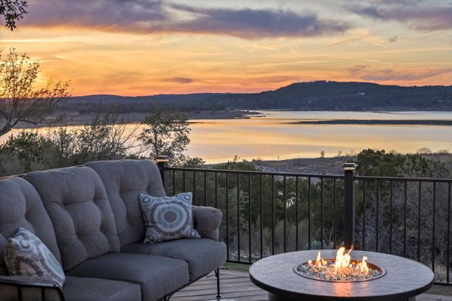 7312 Pace Ravine DR, Lago Vista, TX 78645