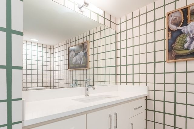 24 Fern Ave, Nashville, TN 37207