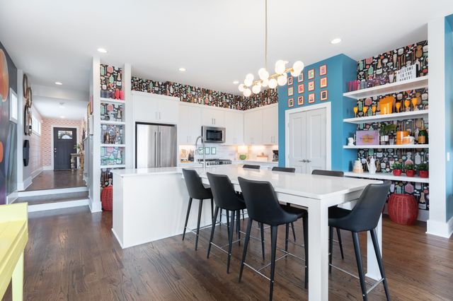 24 Fern Ave, Nashville, TN 37207