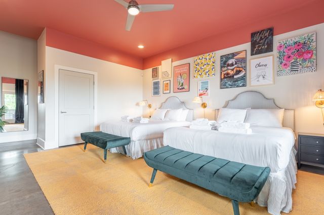 24 Fern Ave, Nashville, TN 37207