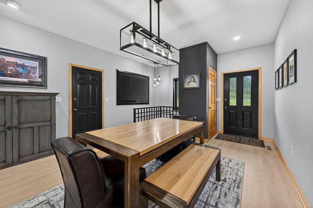 N6724 County Road M, Holmen, WI 54636