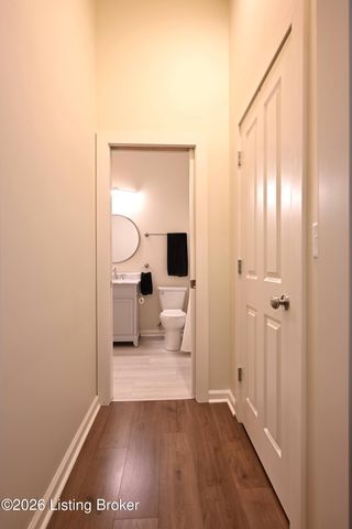 821 E Chestnut St, Louisville, KY 40204