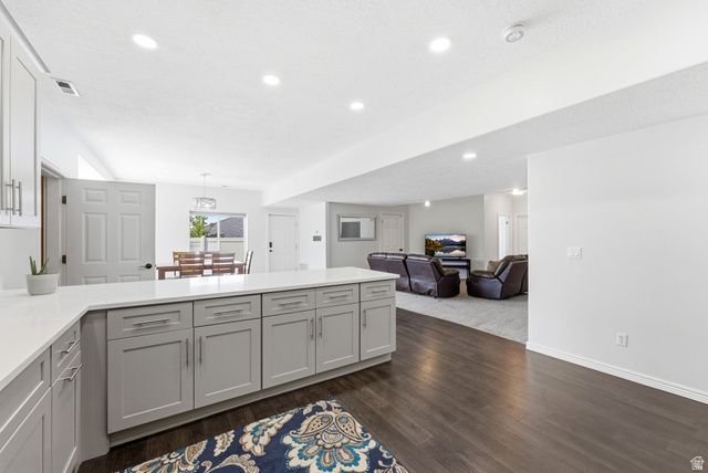 1440 E NORTHRIDGE DR, Bountiful, UT 84010