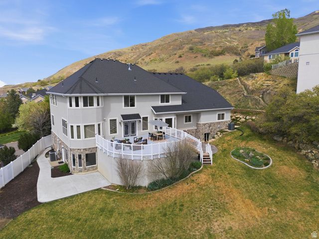 1440 E NORTHRIDGE DR, Bountiful, UT 84010