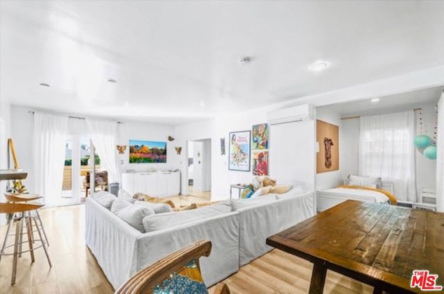 2318 Yosemite Drive, Eagle Rock, CA 90041