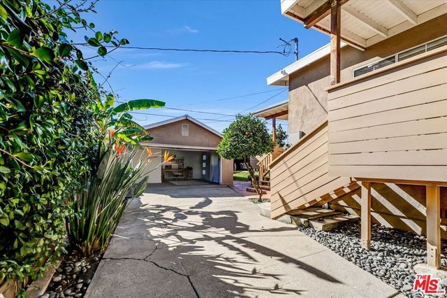 2318 Yosemite Drive, Eagle Rock, CA 90041