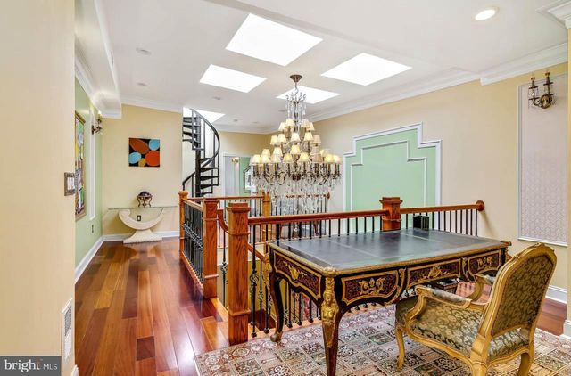 26 S STRAWBERRY ST, Philadelphia, PA 19106
