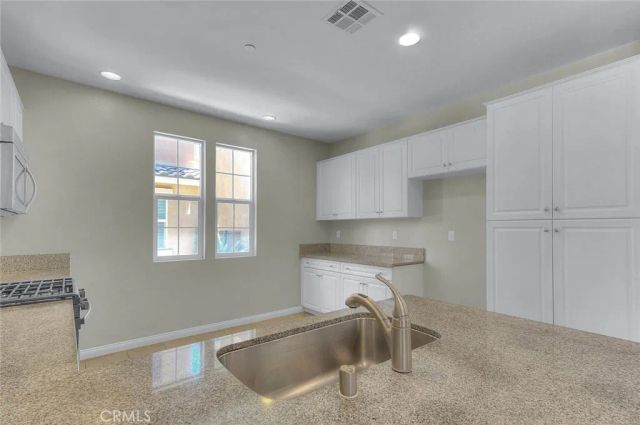 6130 Snapdragon, Eastvale, CA 92880