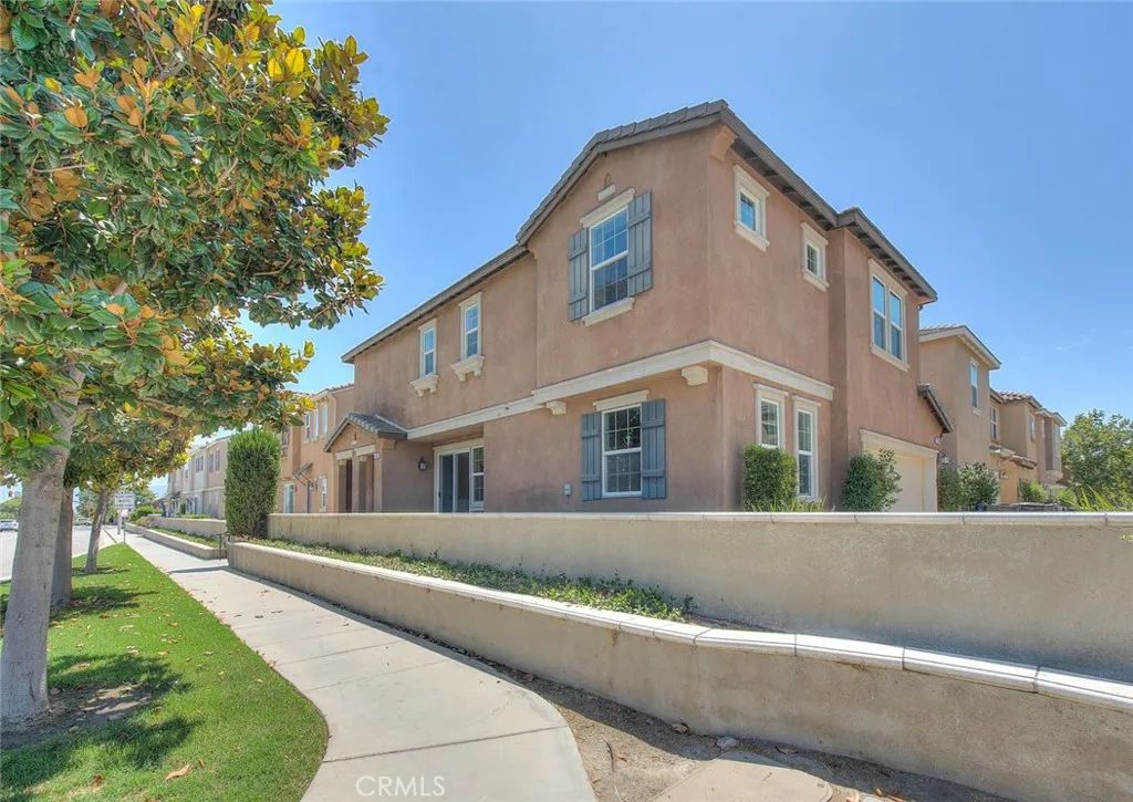 6130 Snapdragon, Eastvale, CA 92880