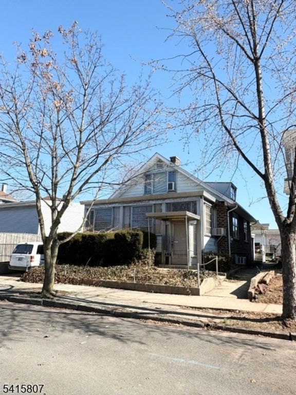 606 Hagel Ave, Linden City, NJ 07036 — photo 2