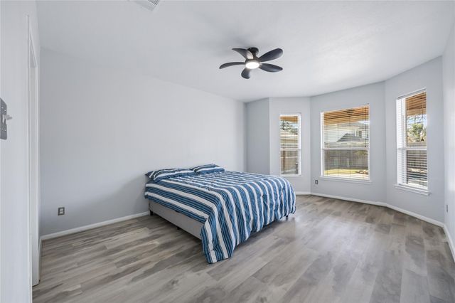 6727 Montay Bay Drive, Spring, TX 77389