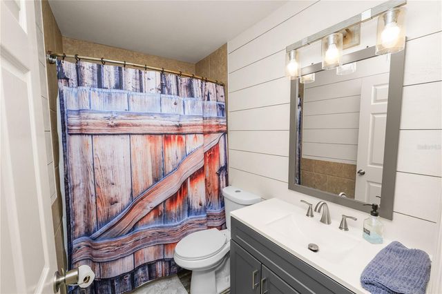 225 LINDALE STREET, Lakeland, FL 33809