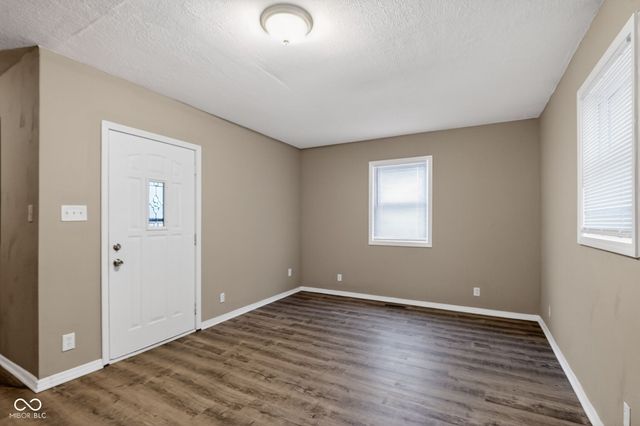 1119 Waldemere Avenue, Indianapolis, IN 46241