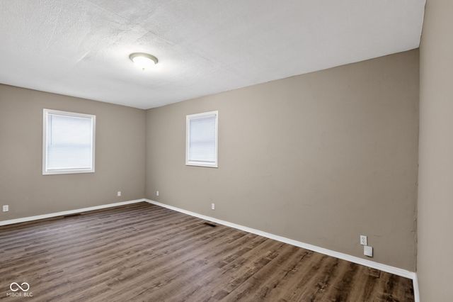 1119 Waldemere Avenue, Indianapolis, IN 46241