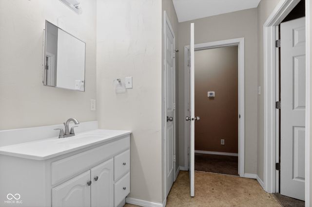 1119 Waldemere Avenue, Indianapolis, IN 46241