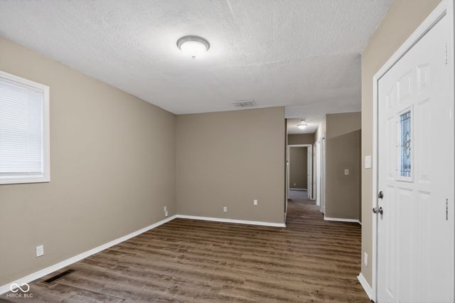 1119 Waldemere Avenue, Indianapolis, IN 46241