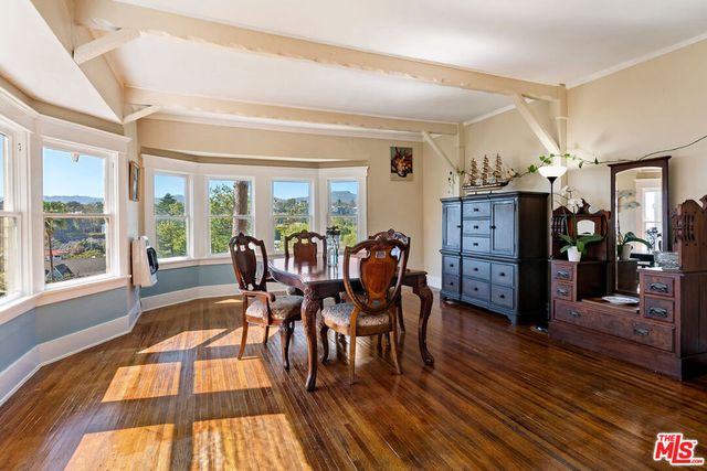 207 Ocean Avenue, Santa Monica, CA 90402