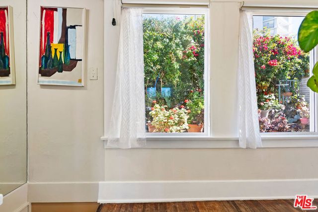207 Ocean Avenue, Santa Monica, CA 90402
