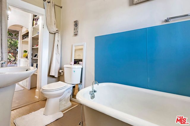 207 Ocean Avenue, Santa Monica, CA 90402