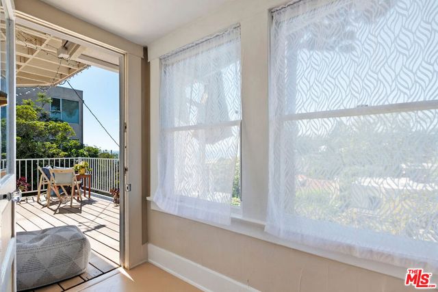 207 Ocean Avenue, Santa Monica, CA 90402