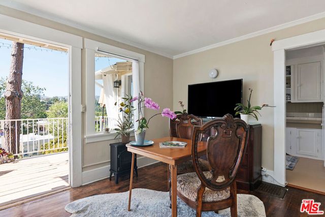 207 Ocean Avenue, Santa Monica, CA 90402