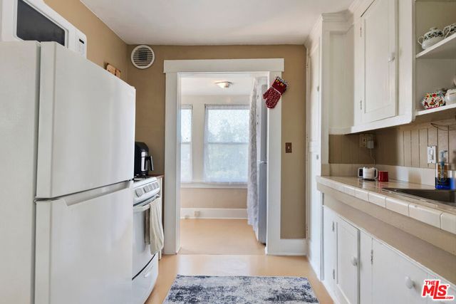 207 Ocean Avenue, Santa Monica, CA 90402