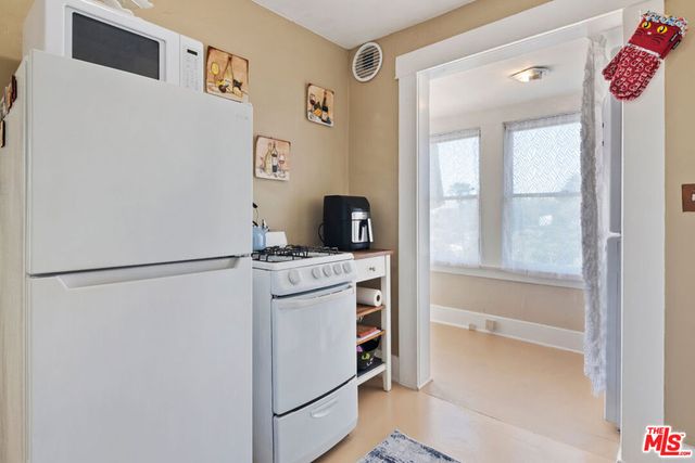 207 Ocean Avenue, Santa Monica, CA 90402