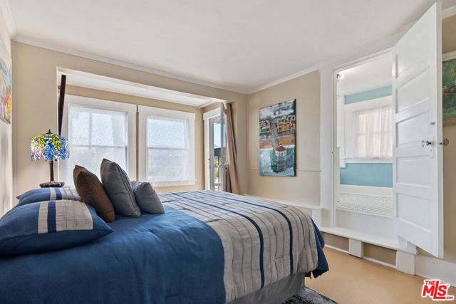 207 Ocean Avenue, Santa Monica, CA 90402
