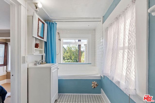 207 Ocean Avenue, Santa Monica, CA 90402