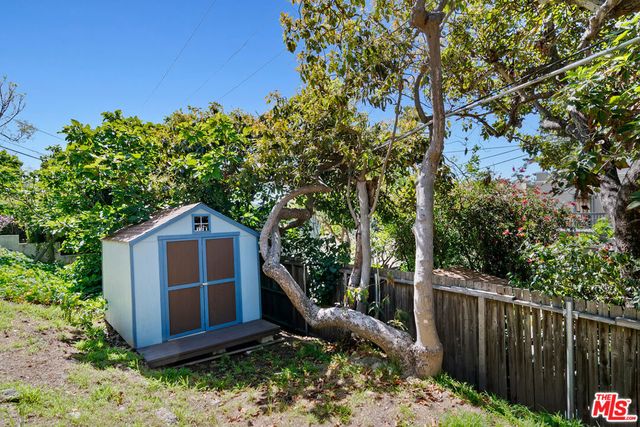 207 Ocean Avenue, Santa Monica, CA 90402